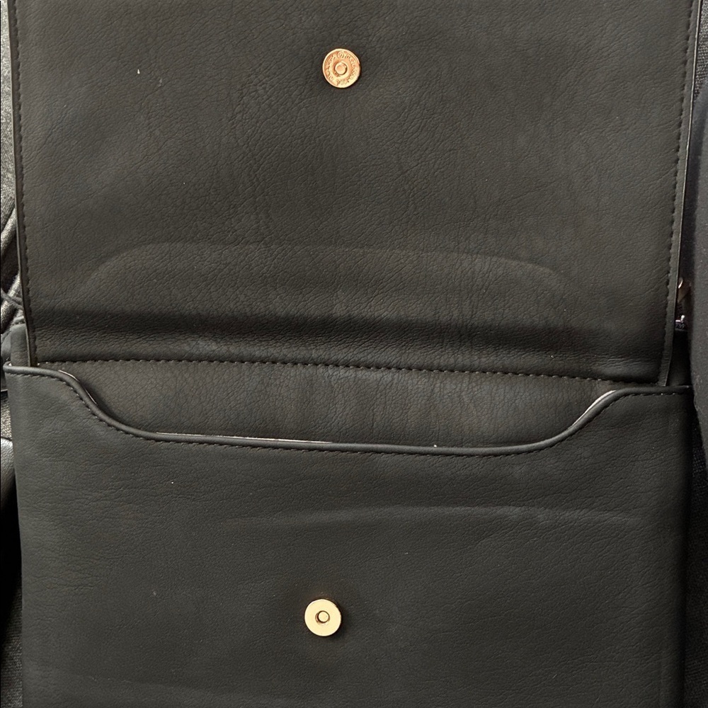 NWT Moda Luxe Reagan Crossbody Black|Camel Vegan Leather|Suede Women's Bag - Picture 5 of 6
